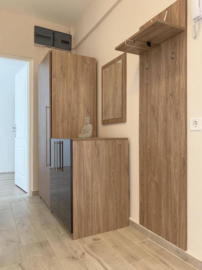 بيتْش Egyetemvaros B. Apartman المظهر الخارجي الصورة